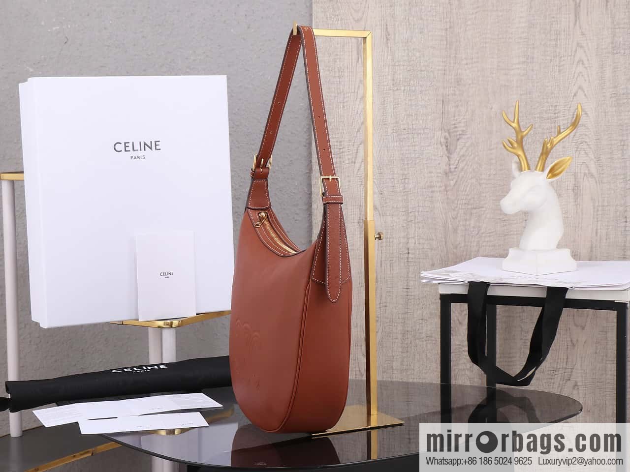 [Premium quality, all-steel hardware] CELINE HELOISE handbag, new, calfskin HÉLOSE armpit bag, ID: 114713