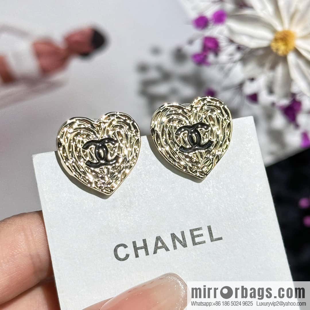 ❗️New ❗️☀️ new ☑️ chanel c1 double c gold peach heart love stud earrings ☀️
