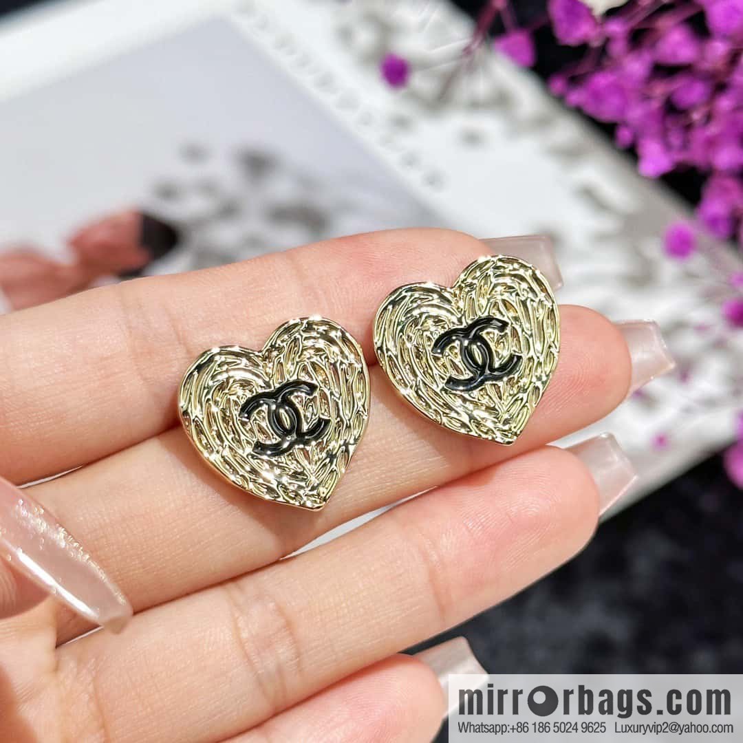 ❗️New ❗️☀️ new ☑️ chanel c1 double c gold peach heart love stud earrings ☀️