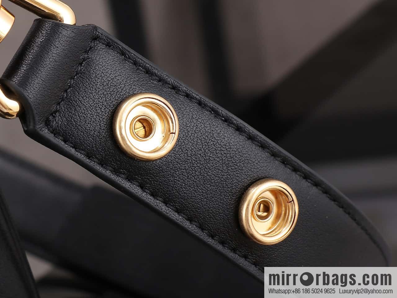 [Premium quality, all-steel hardware 】𝗖𝗘𝗟𝗜𝗡𝗘 | 𝐀𝐕𝐀 full leather armpit bag Model: 196923
