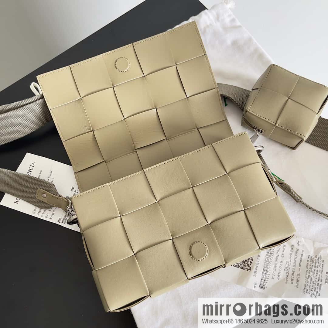 Bv new Unisex same two-in-one His & Hers model number: 741777 taupe