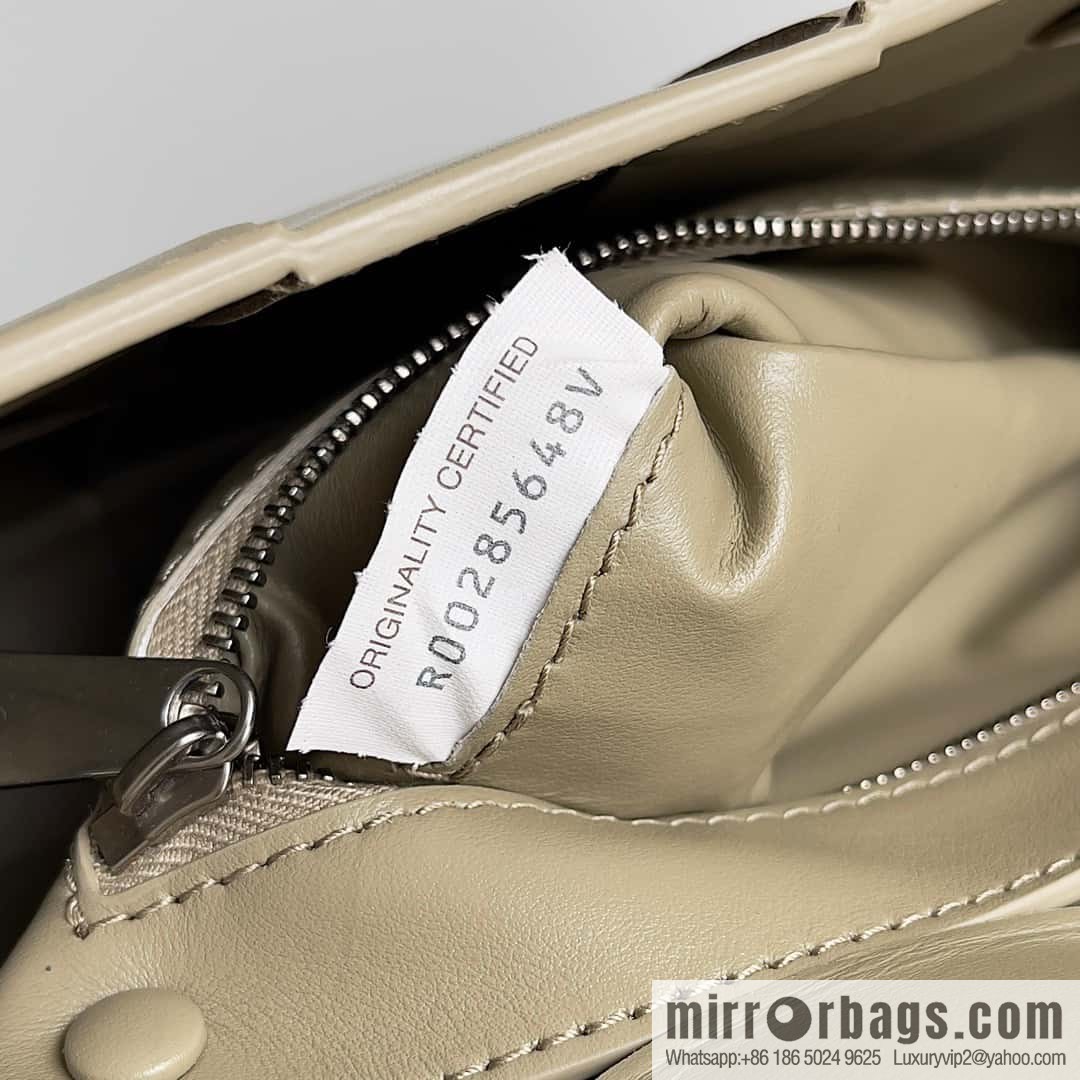 Bv new Unisex same two-in-one His & Hers model number: 741777 taupe