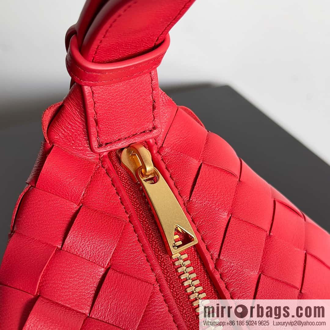 BvWallace Shoulder Bento Bag, Model 754443 intrecciato woven bag, bright red