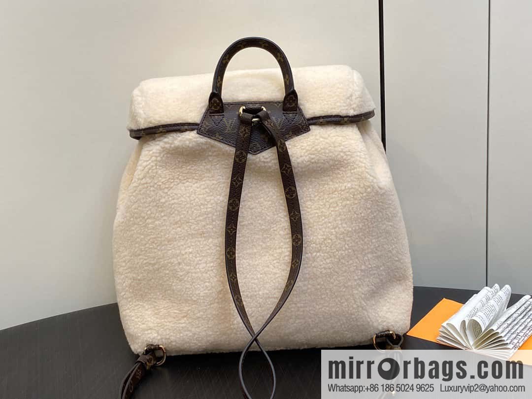 [Original order boutique] M23384 meters white, lamb wool backpack series Backpack backpack