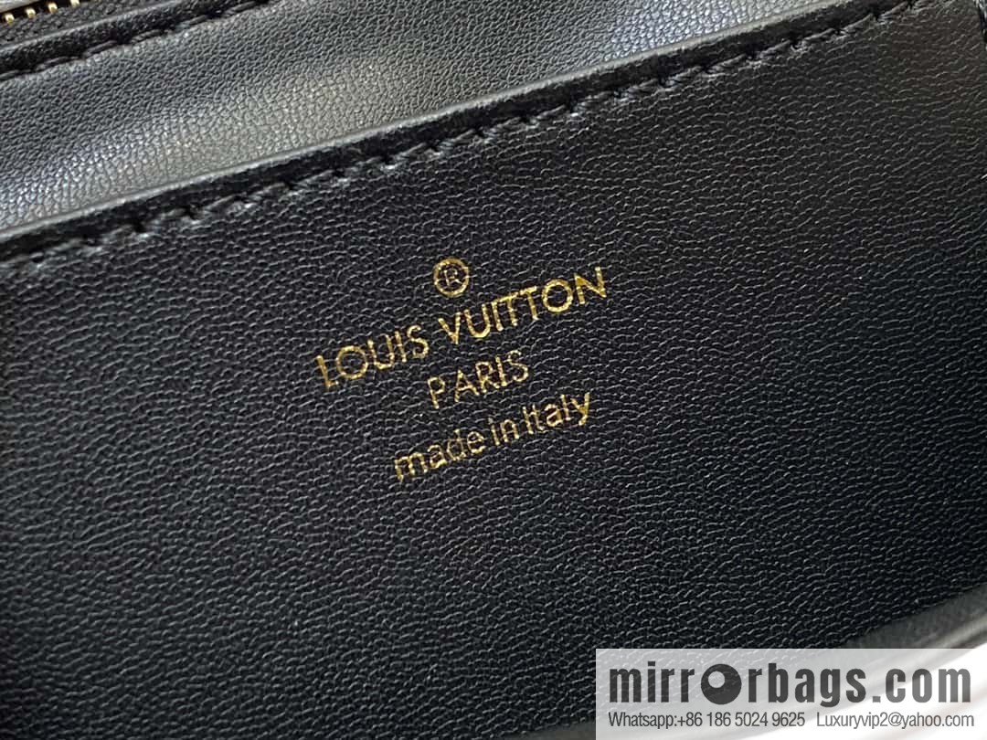 [Original order boutique] M22890 white, full leather rhombus chain bag series GO-14 Teist medium handbag M22891