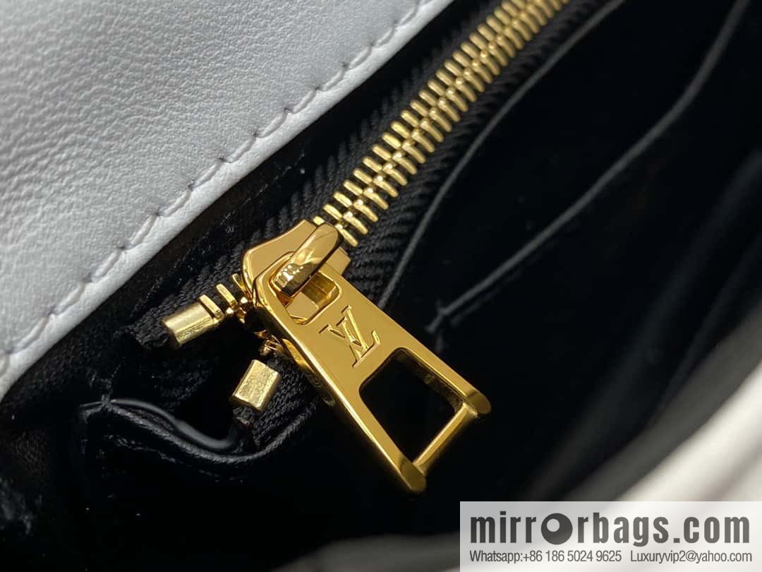 [Original order boutique] M22890 white, full leather rhombus chain bag series GO-14 Teist medium handbag M22891