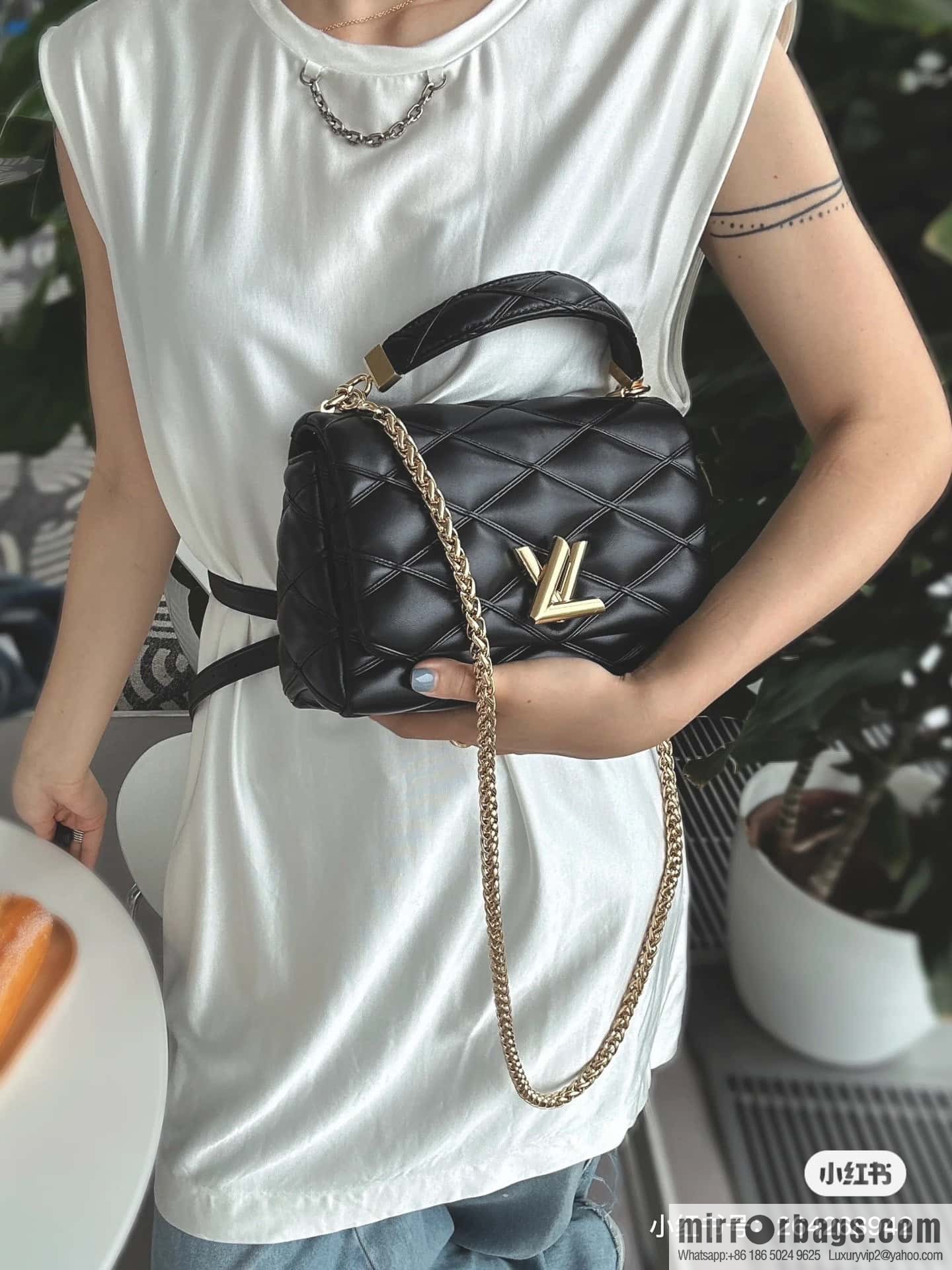 [Original order boutique] M22890 white, full leather rhombus chain bag series GO-14 Teist medium handbag M22891