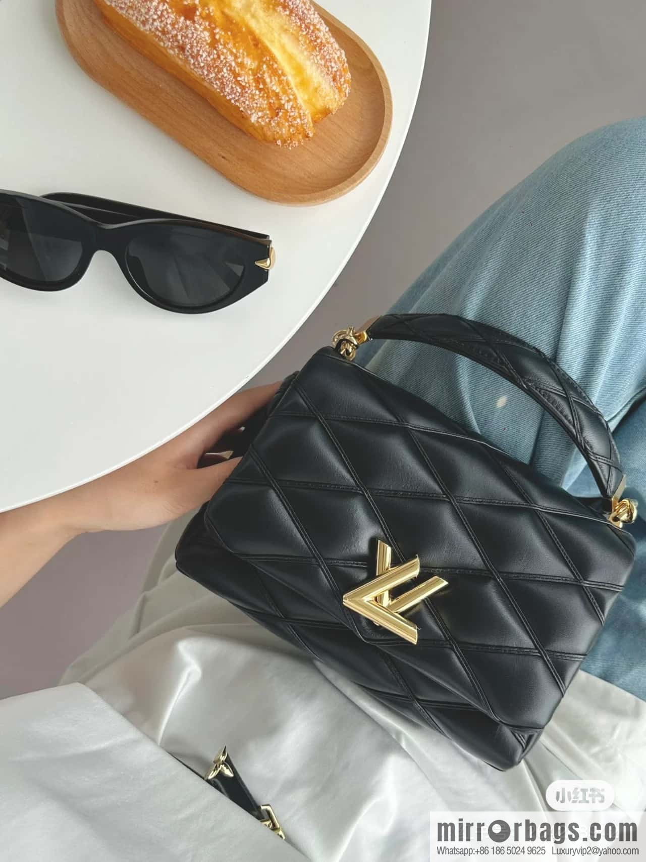 [Original order boutique] M22890 white, full leather rhombus chain bag series GO-14 Teist medium handbag M22891