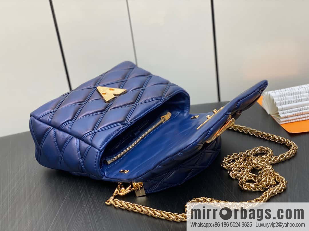 [Original order boutique] M22890 full leather rhombus chain bag series GO-14 Teist medium handbag M22891