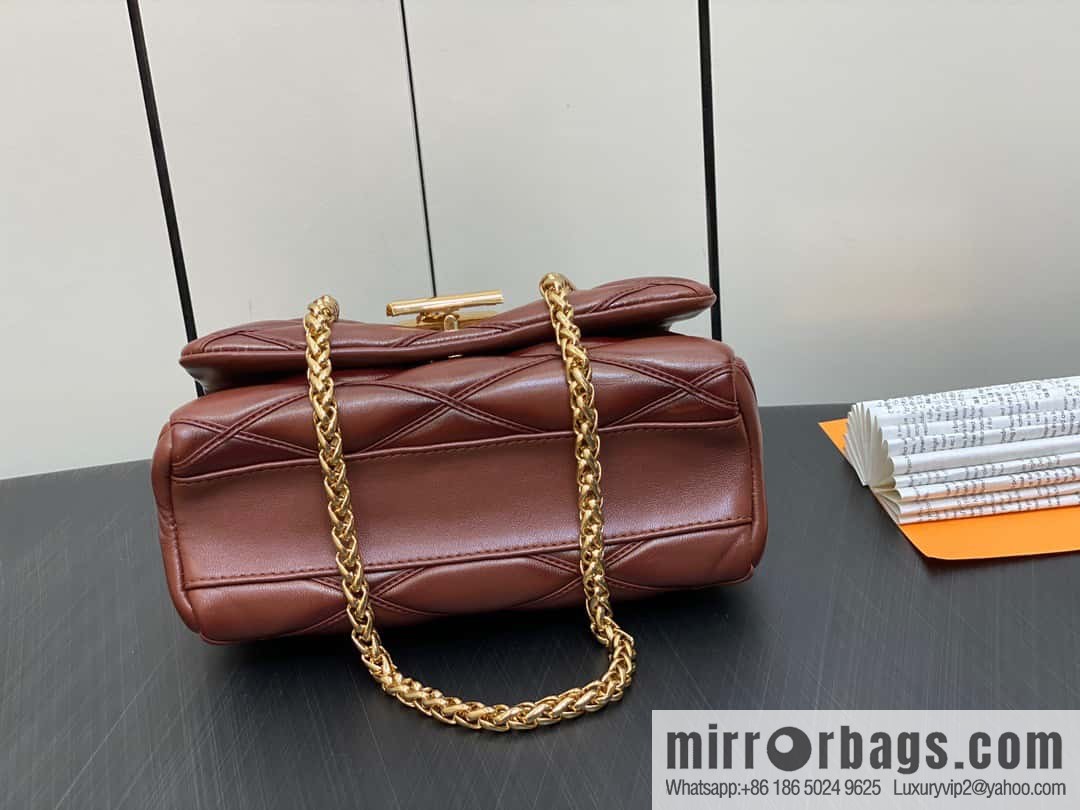 [Original order boutique] M22890 full leather rhombus chain bag series GO-14 Teist medium handbag M22891
