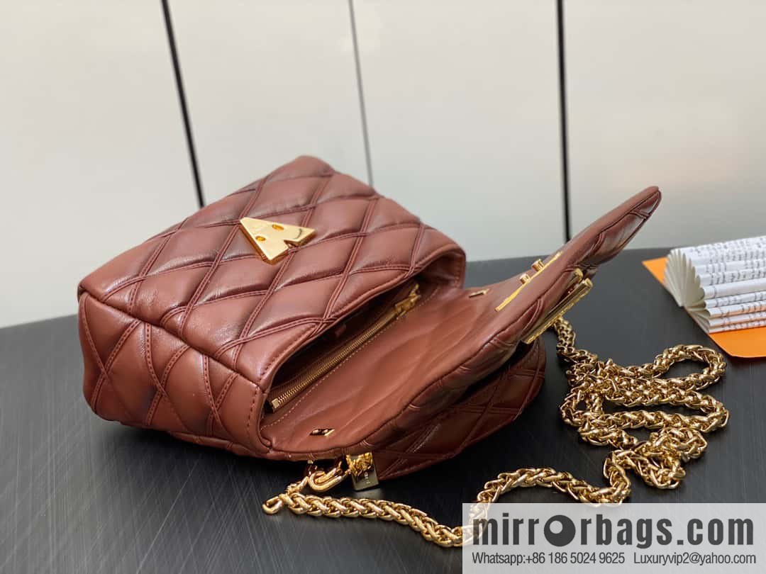 [Original order boutique] M22890 full leather rhombus chain bag series GO-14 Teist medium handbag M22891