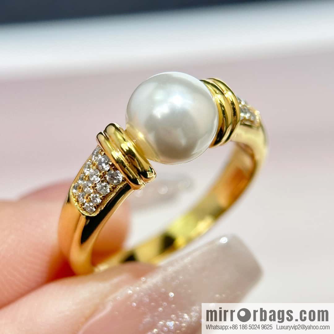 ❗️New ❗️ ☀ Tiffany & Co. Tiffany Pearl Ring ☀️