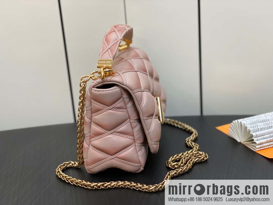 [Original order boutique] M22890 full leather rhombus chain bag series GO-14 Teist medium handbag M22891