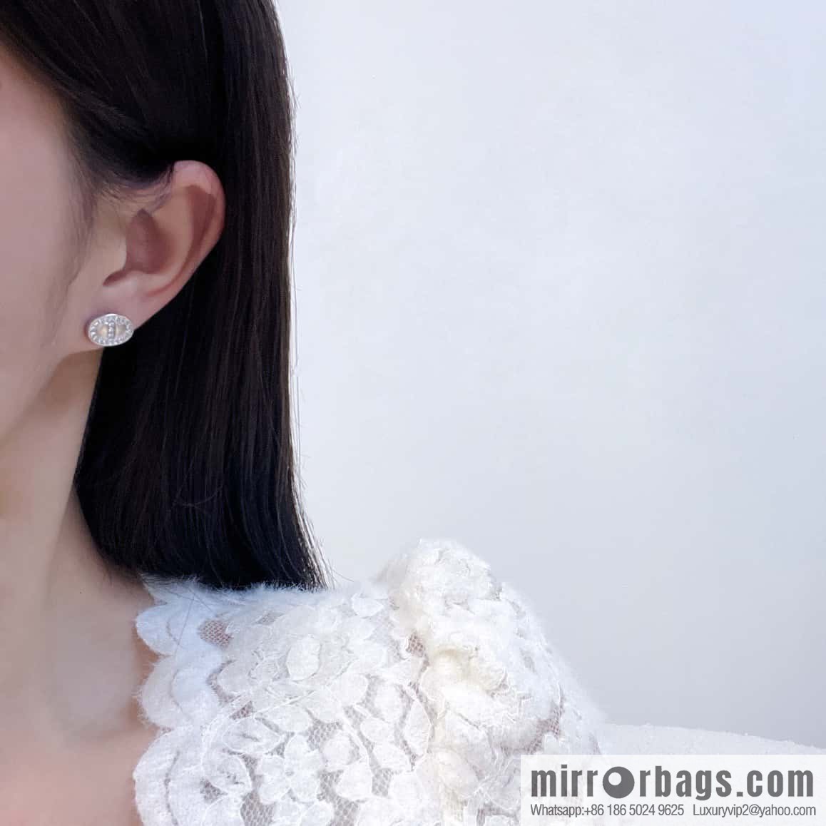 ❤️New HERMES Pig Nose Earrings