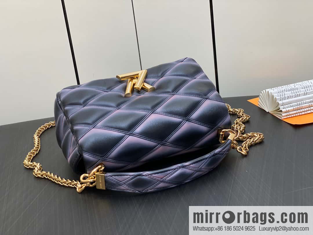 [Original order boutique] M22890 full leather rhombus chain bag series GO-14 Teist medium handbag M22891