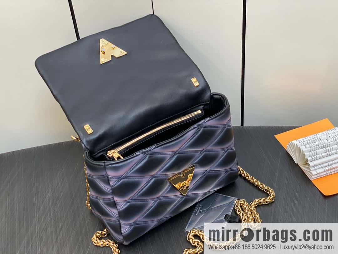 [Original order boutique] M22890 full leather rhombus chain bag series GO-14 Teist medium handbag M22891