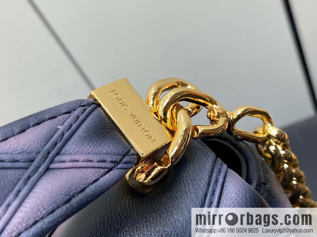 [Original order boutique] M22890 full leather rhombus chain bag series GO-14 Teist medium handbag M22891