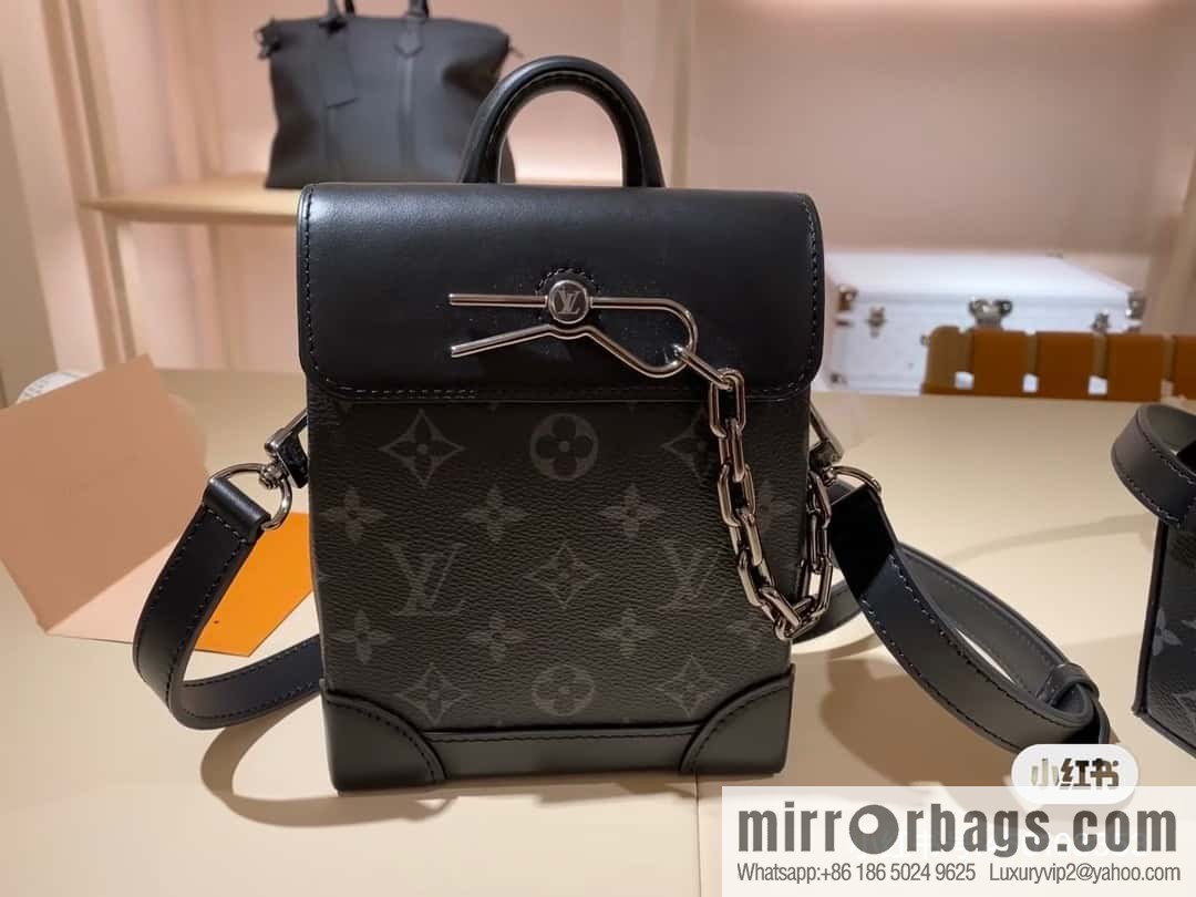 [Original order boutique] M82774 black flower, men's bag mini schoolbag series, new NANO STEAMER handbag in autumn and winter