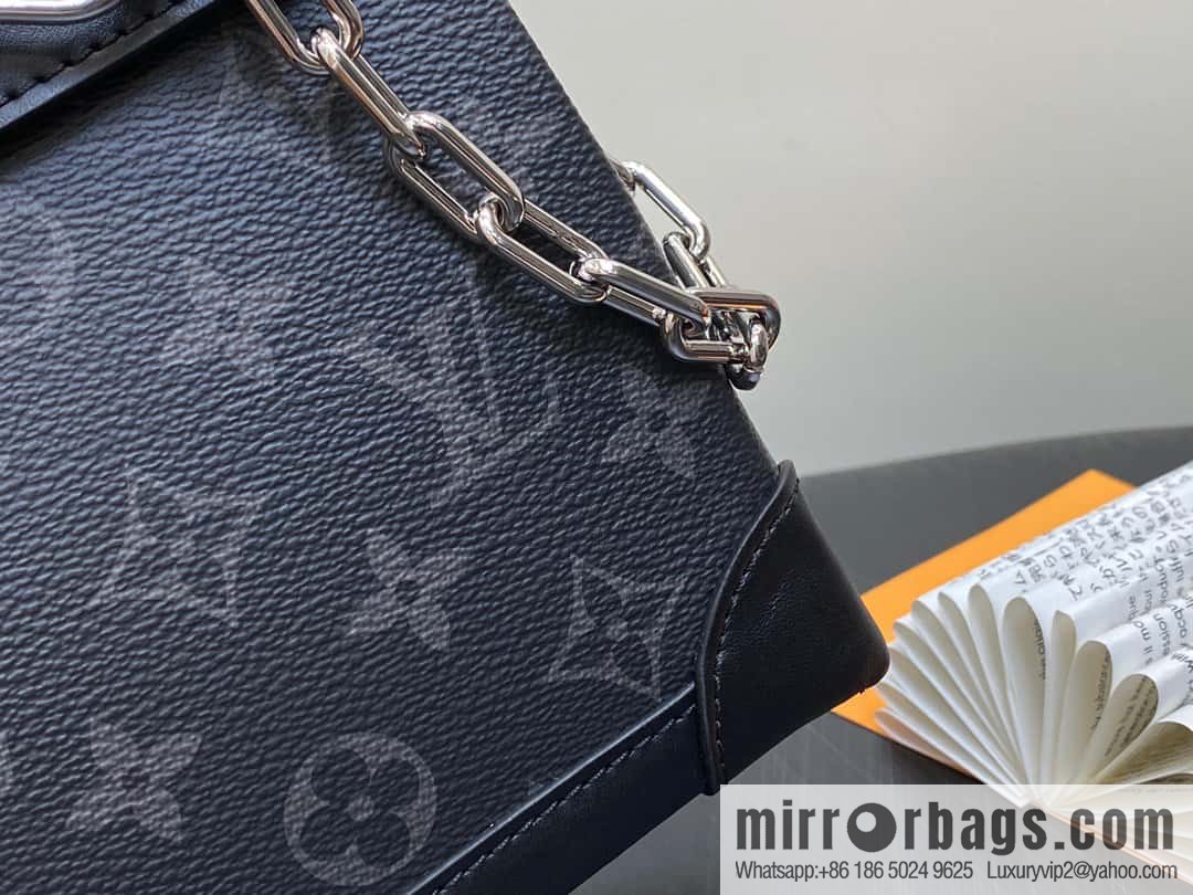[Original order boutique] M82774 black flower, men's bag mini schoolbag series, new NANO STEAMER handbag in autumn and winter