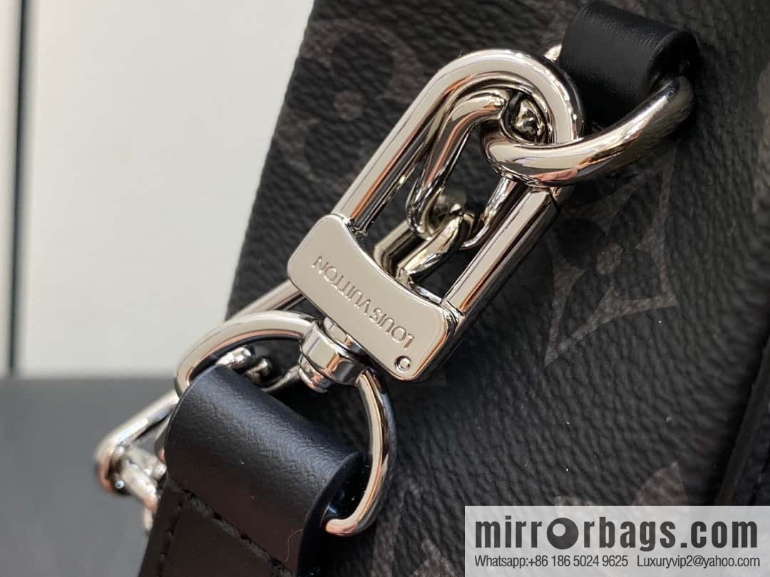 [Original order boutique] M82774 black flower, men's bag mini schoolbag series, new NANO STEAMER handbag in autumn and winter