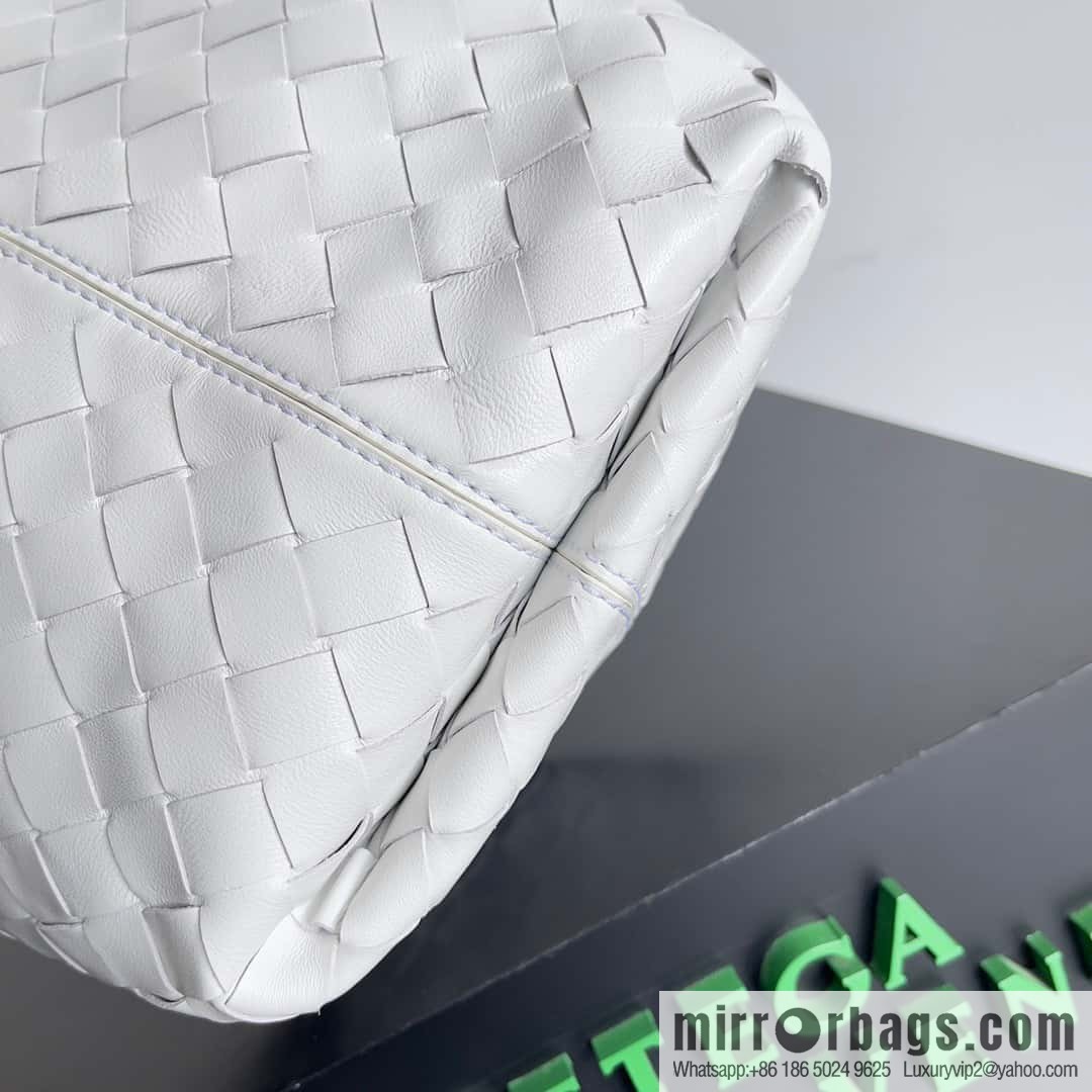 BV early autumn new tote Intrecciato woven tote handbag, model number: 754916 white