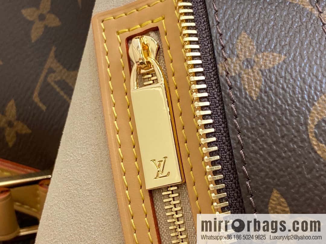 [Original order boutique] M51155 monogram yellow leather, medieval bag series Vivian large handbag 51172 VivianCc vegetable basket out of print medieval bag Vivian