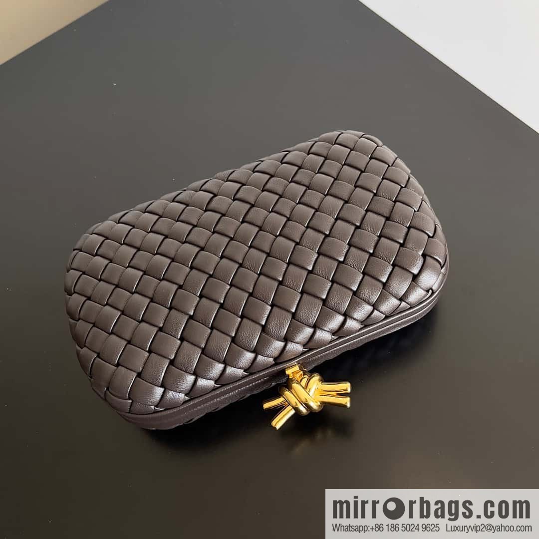 Bottega Veneta BV Knot | minaudiere: 717622 Chocolate