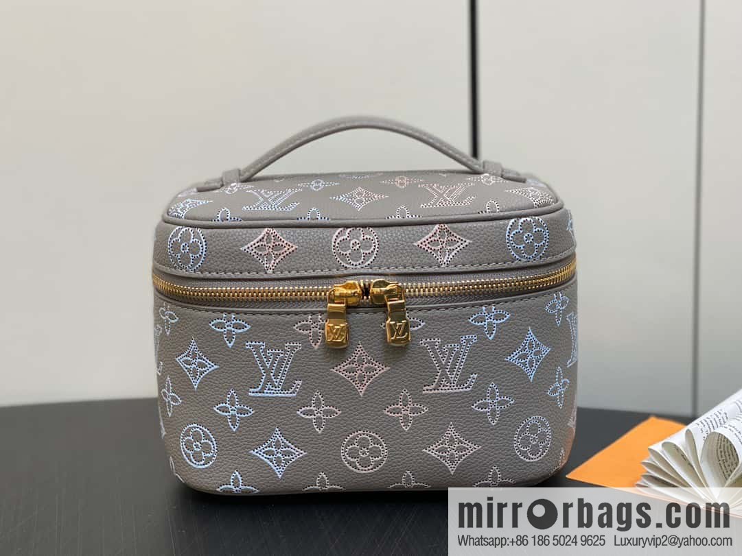 [Original order boutique] M23550 light gray full leather pouch series NICE mini pouch M44495 gray (cut-out)