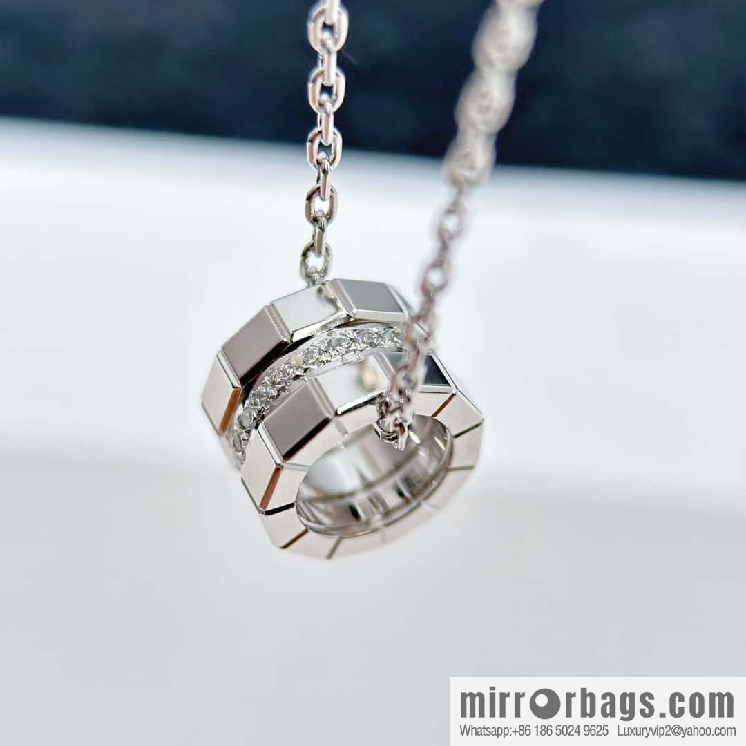 ❗️New ❗️ [Style] Chopard ICE CUBE Necklace with Diamonds