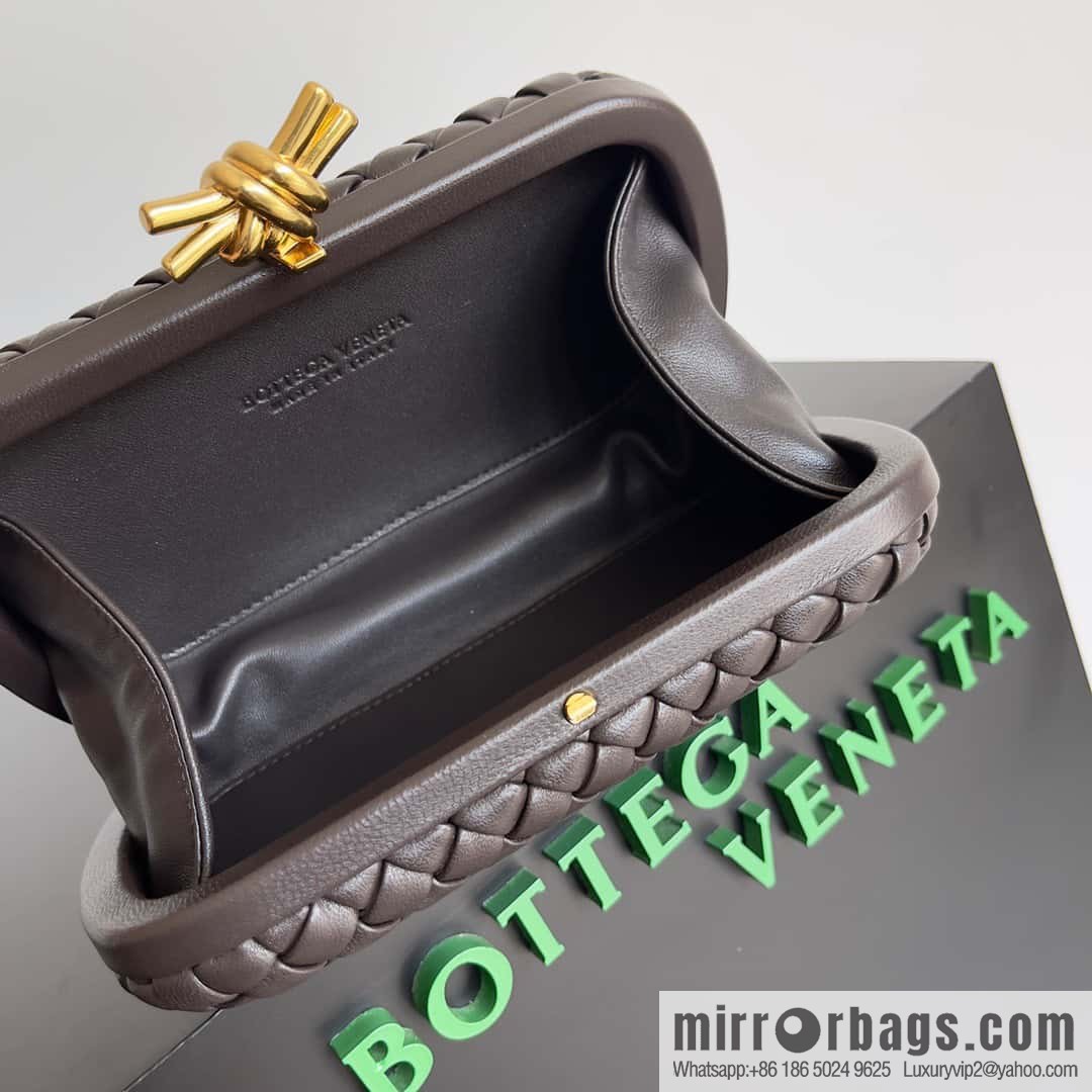 Bottega Veneta BV Knot | minaudiere: 717622 Chocolate