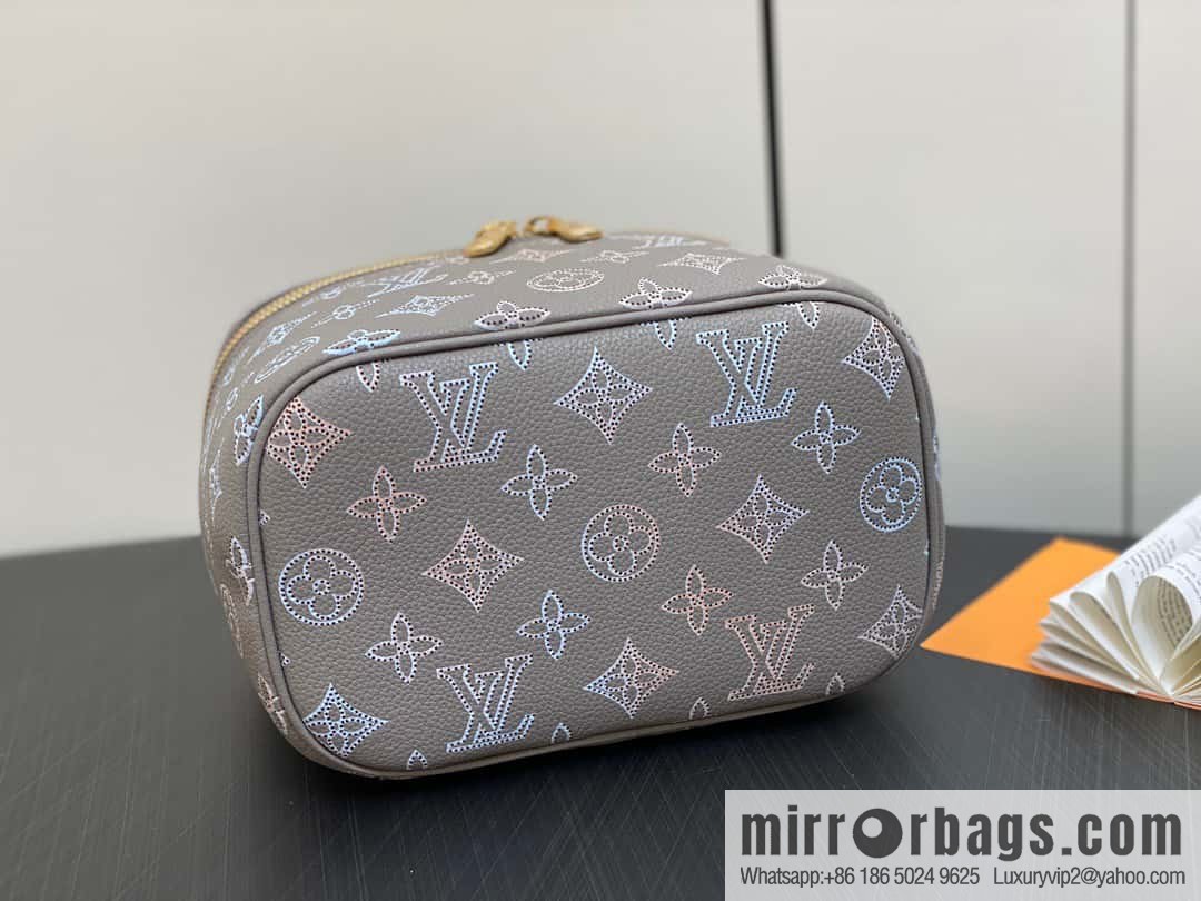 [Original order boutique] M23550 light gray full leather pouch series NICE mini pouch M44495 gray (cut-out)