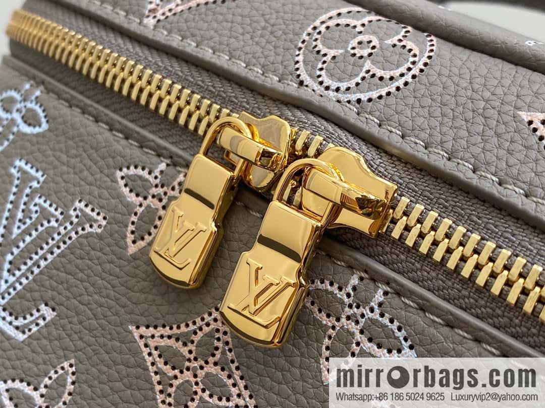 [Original order boutique] M23550 light gray full leather pouch series NICE mini pouch M44495 gray (cut-out)