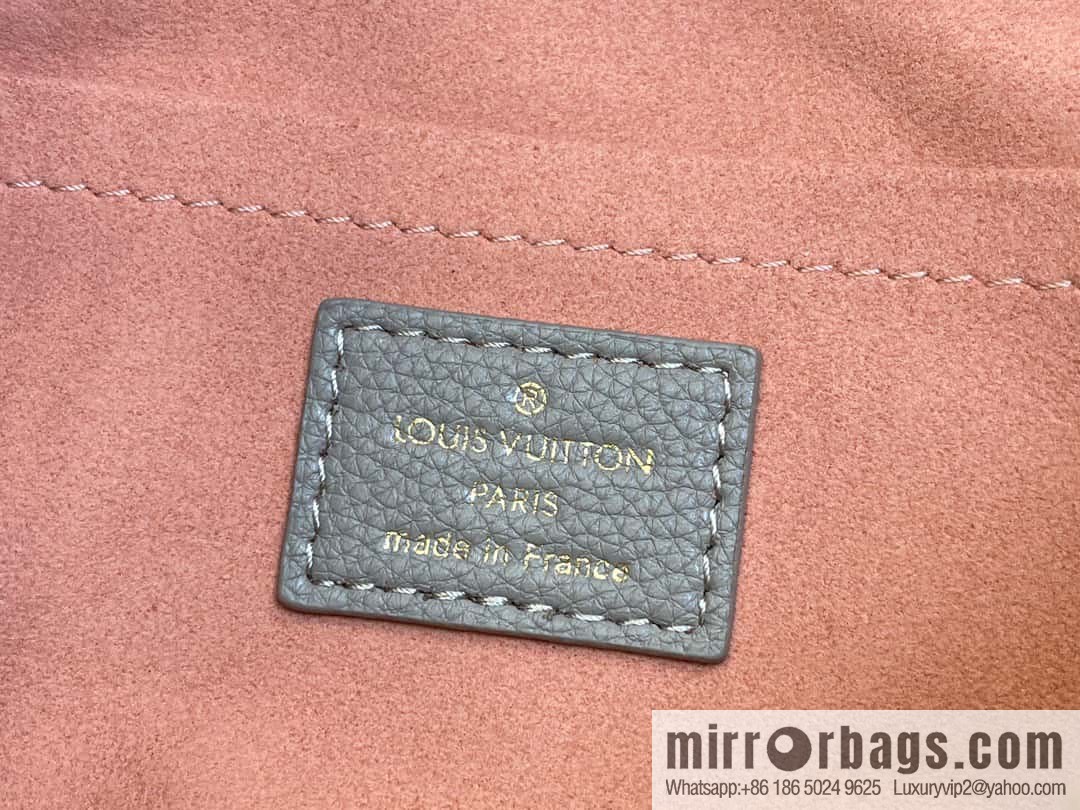 [Original order boutique] M23550 light gray full leather pouch series NICE mini pouch M44495 gray (cut-out)