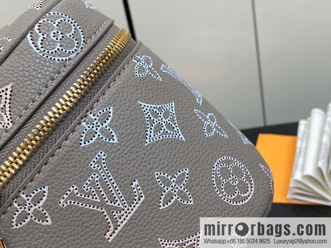 [Original order boutique] M23550 light gray full leather pouch series NICE mini pouch M44495 gray (cut-out)