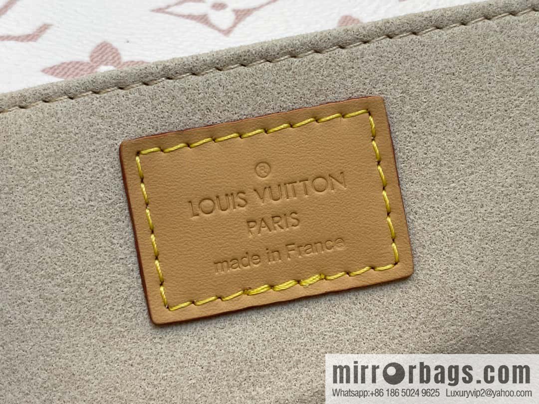 [Original order boutique] M46914 white flower M46279 mailman bag series LV mailman bag out of small East West Métis handbag