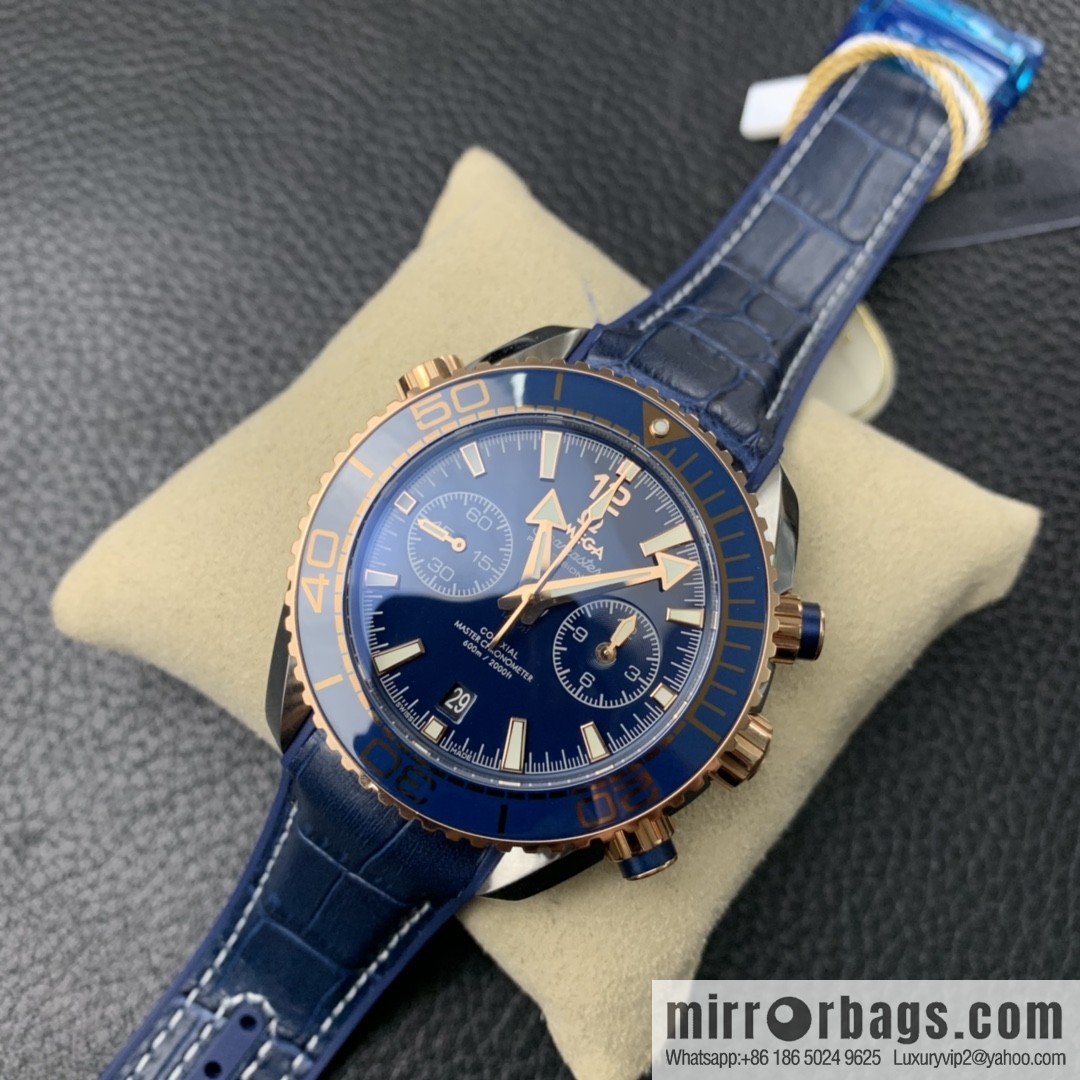 Seahorse series ocean universe 600 meters meter room gold blue surface