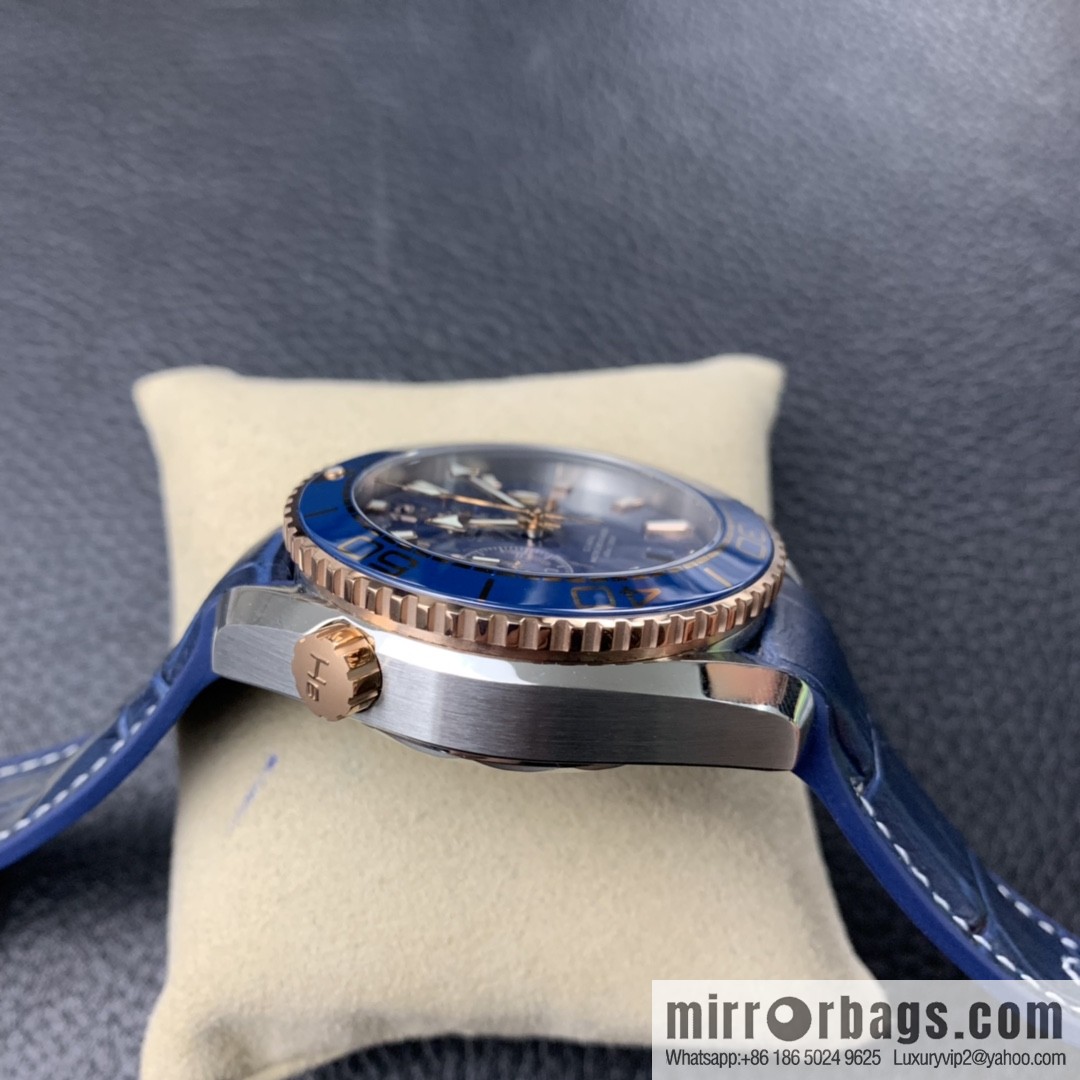 Seahorse series ocean universe 600 meters meter room gold blue surface