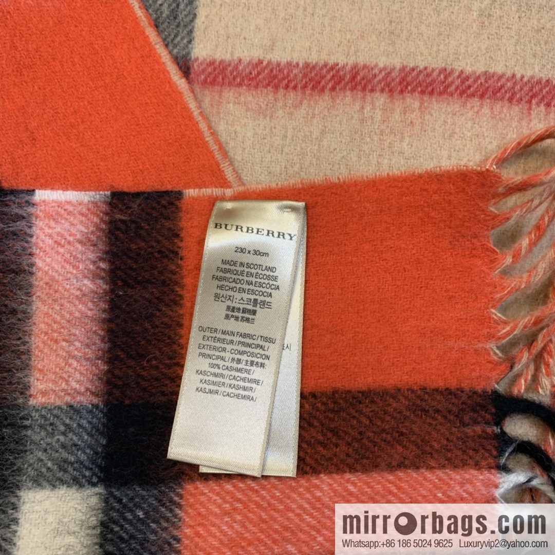 Burberry Burberry Scottish Worsted Cashmere Scarf
