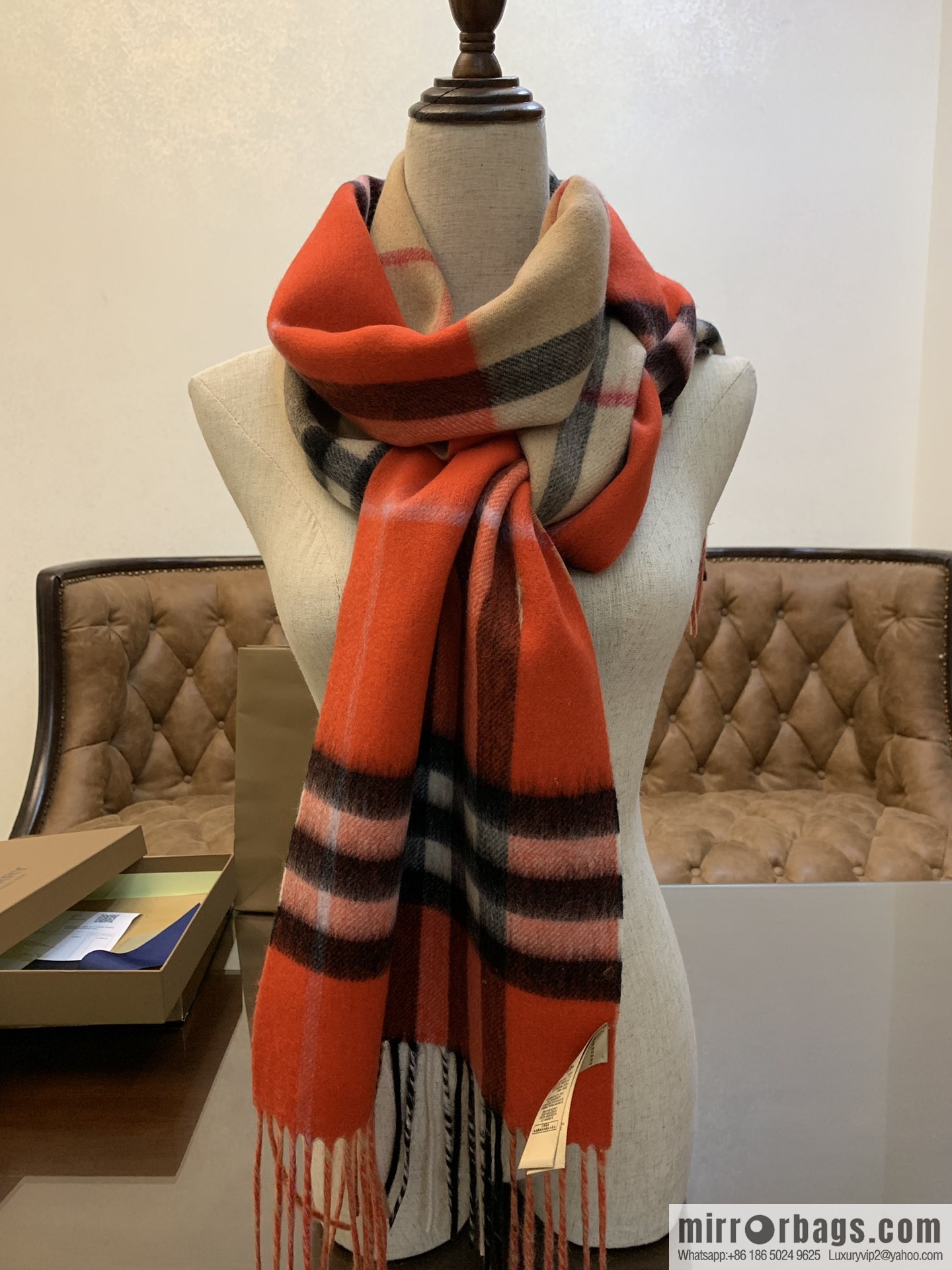Burberry Burberry Scottish Worsted Cashmere Scarf