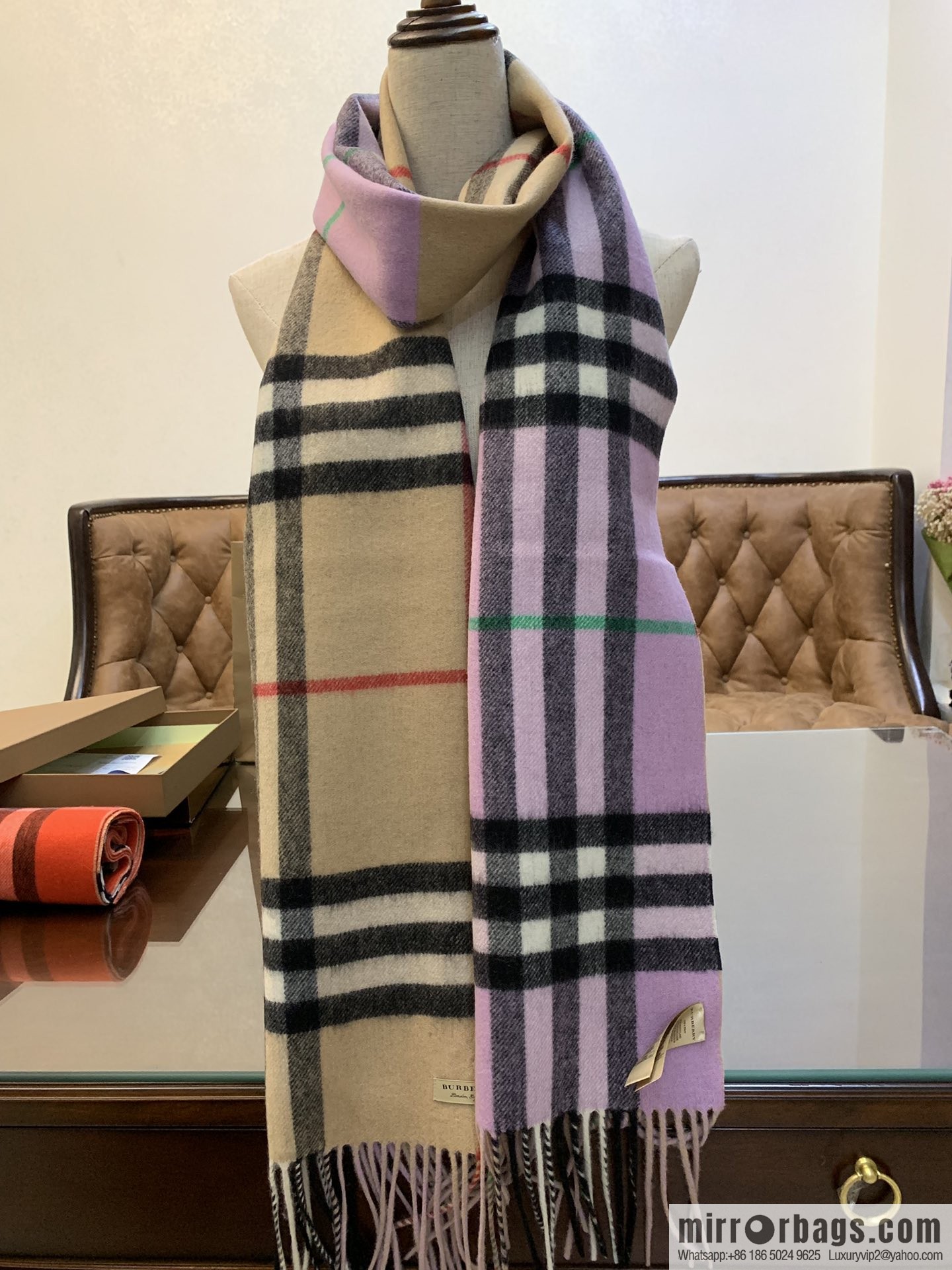Burberry Burberry Scottish Worsted Cashmere Scarf