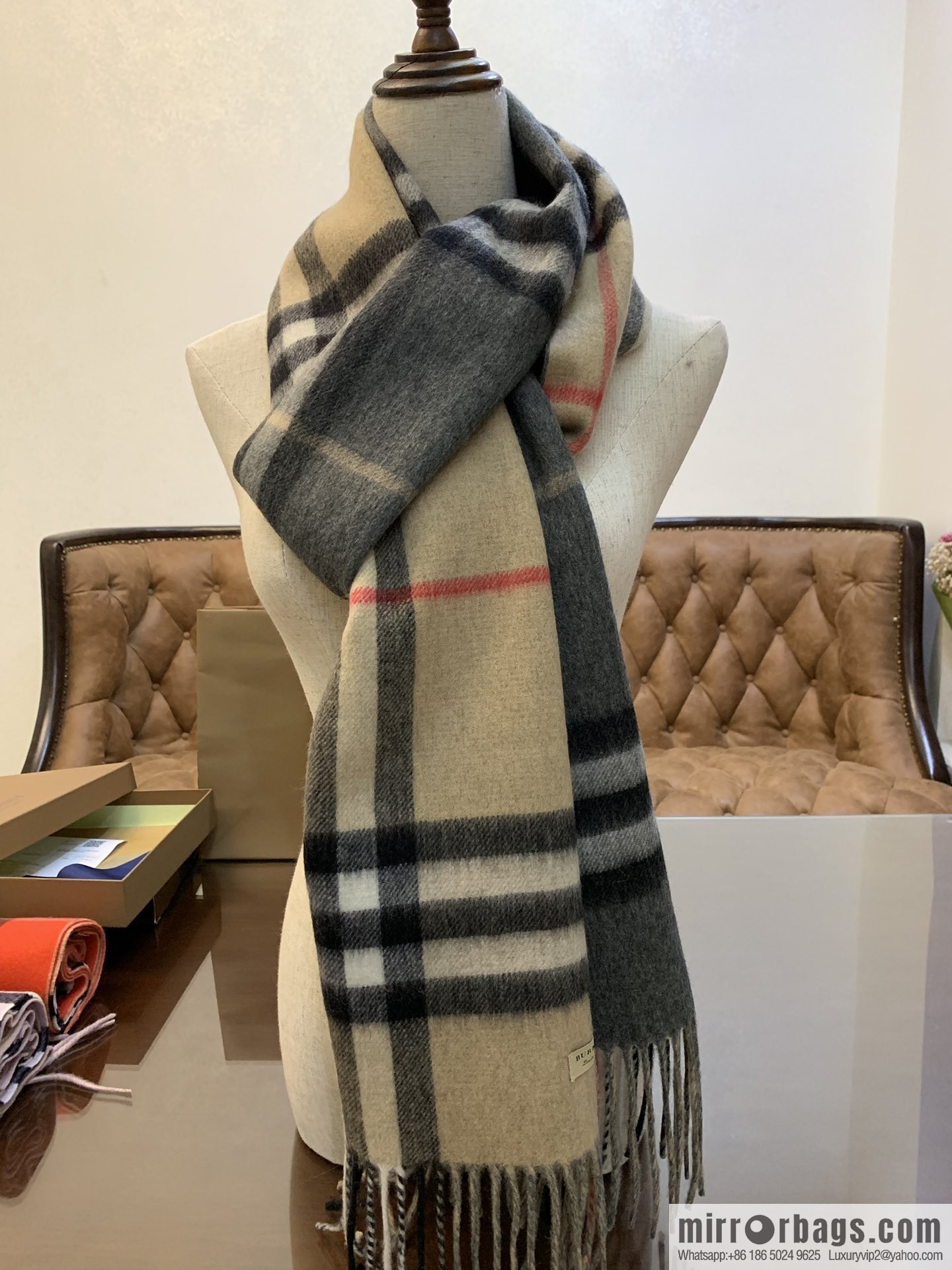 Burberry Burberry Scottish Worsted Cashmere Scarf