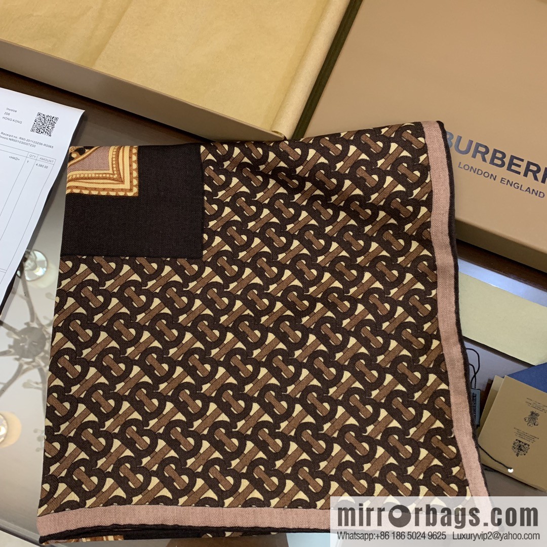 Burberry Burberry Logo Shawl Scarf