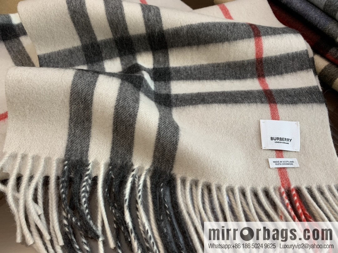 Burberry Classic Plaid 100% Cashmere Scarf