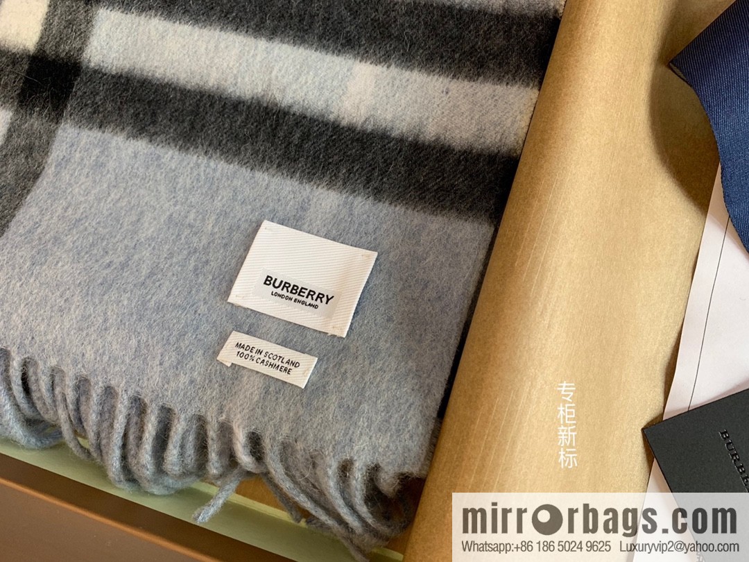 Burberry Classic Plaid 100% Cashmere Scarf