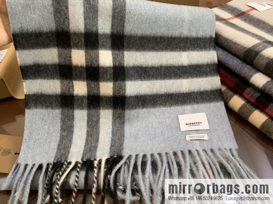 Burberry Classic Plaid 100% Cashmere Scarf