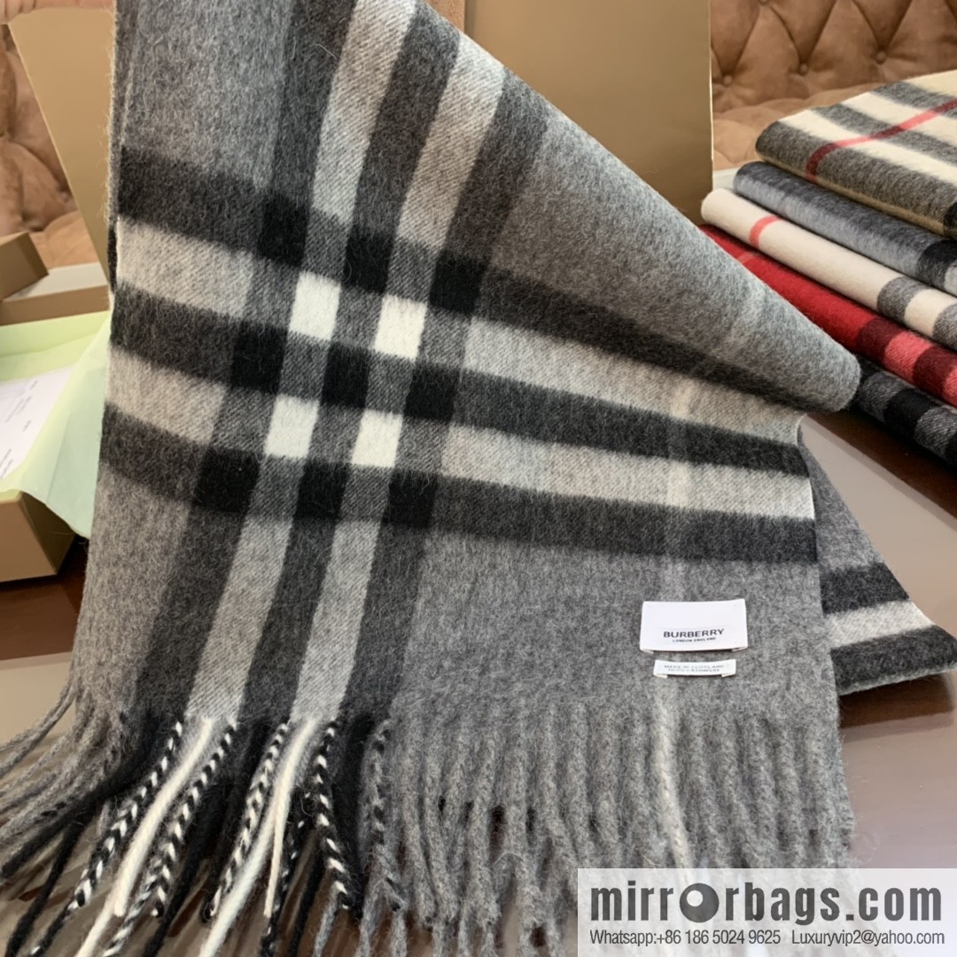 Burberry Classic Plaid 100% Cashmere Scarf