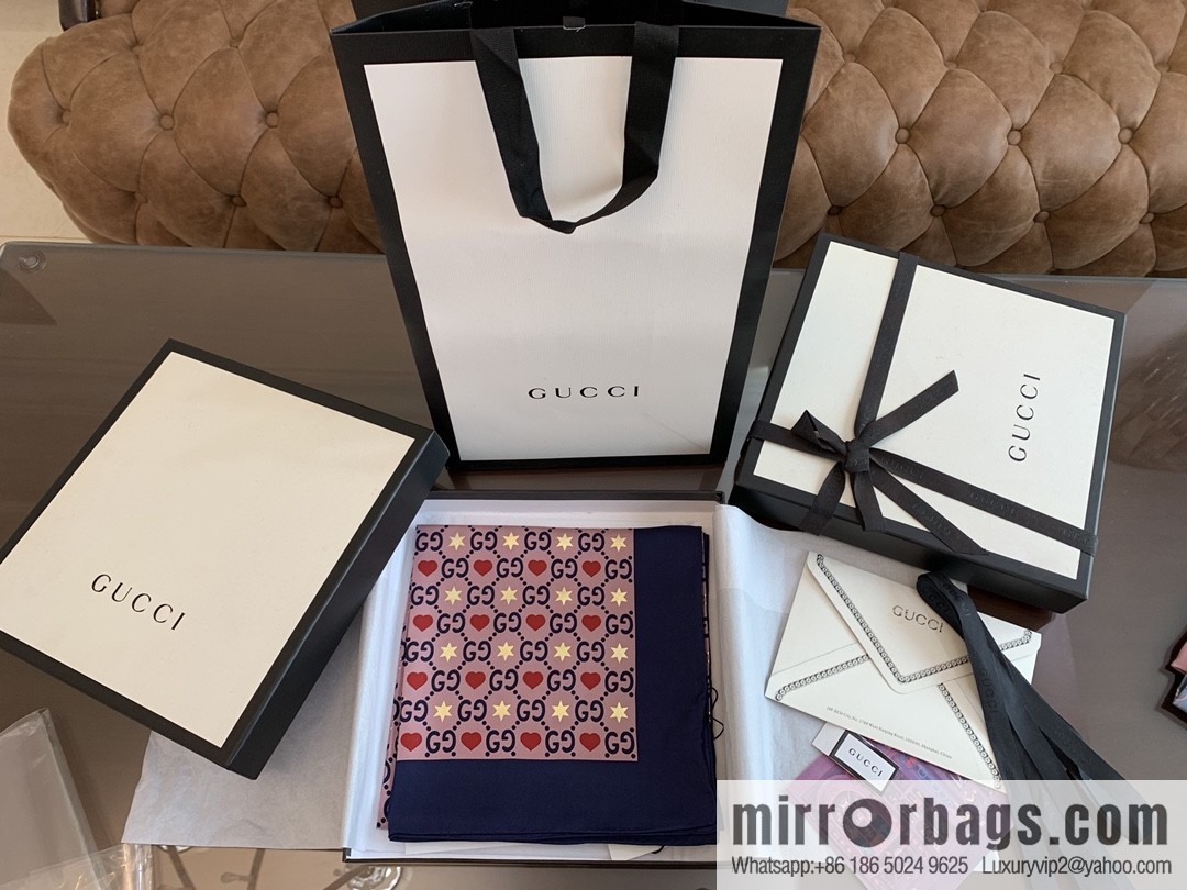 GUCCI Gucci heart-shaped pattern double G letter interwoven 100% silk scarf
