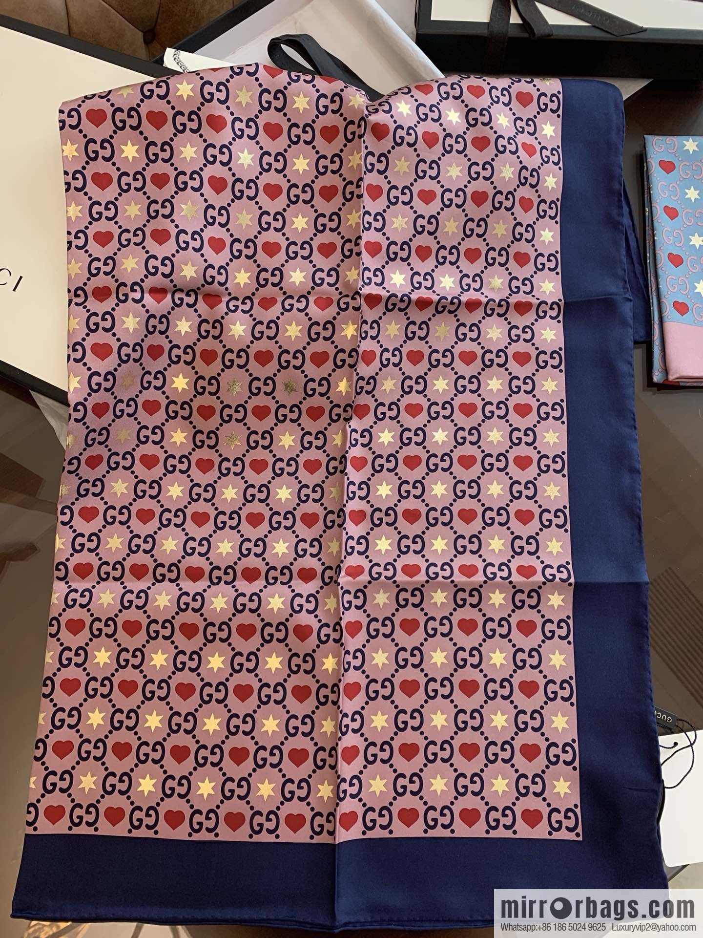GUCCI Gucci heart-shaped pattern double G letter interwoven 100% silk scarf