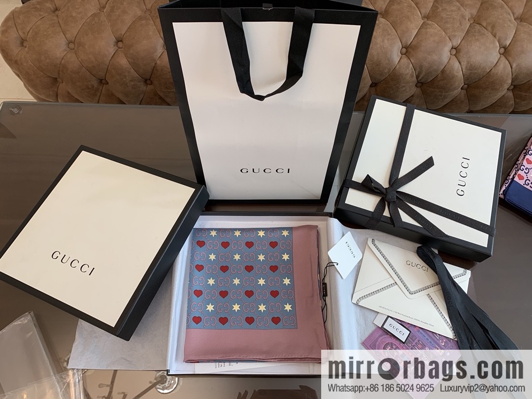 GUCCI Gucci heart-shaped pattern double G letter interwoven 100% silk scarf