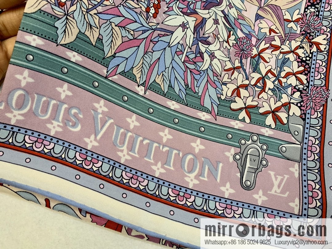 LV Louis Vuitton City Mouse and Country Mouse 100% Silk Scarf M76124